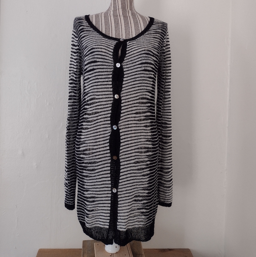 Hem & Thread B&W Mohair Knit Button Front Long Cardigan Sweater Size L